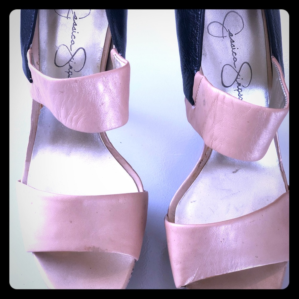 Heels only wore few times